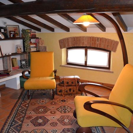 B&B Il Martin Pescatore Bagnolo San Vito Екстер'єр фото