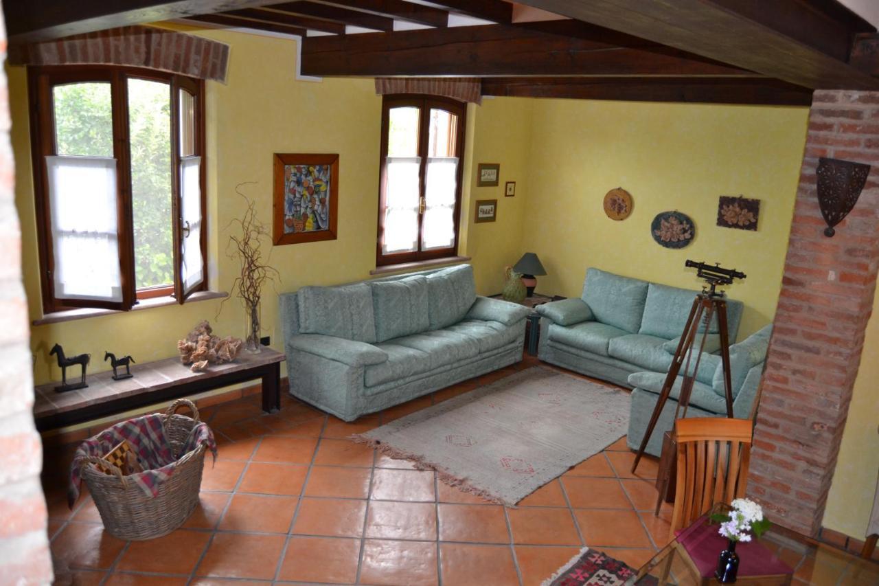 B&B Il Martin Pescatore Bagnolo San Vito Екстер'єр фото