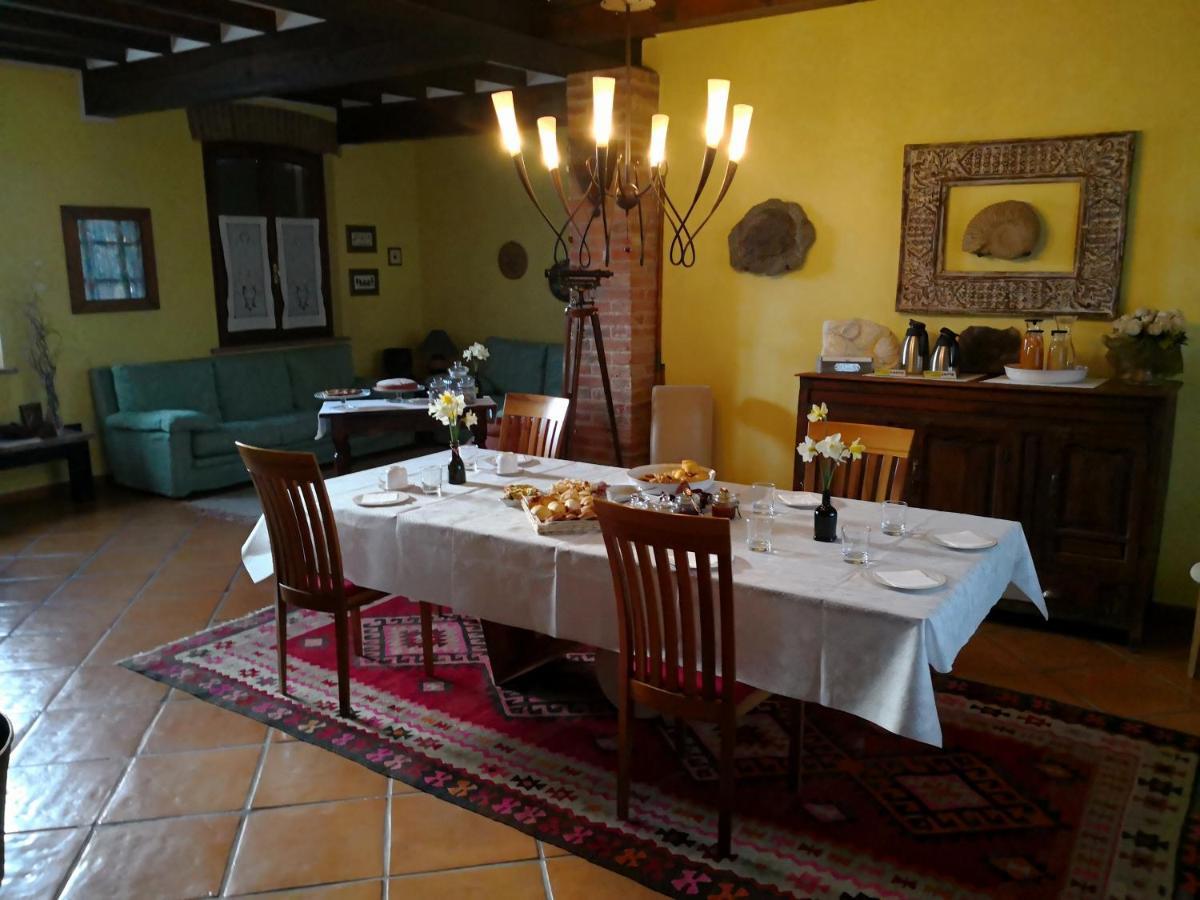 B&B Il Martin Pescatore Bagnolo San Vito Екстер'єр фото